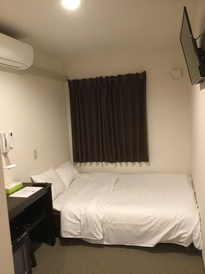 Hotel Green Осака Екстериор снимка